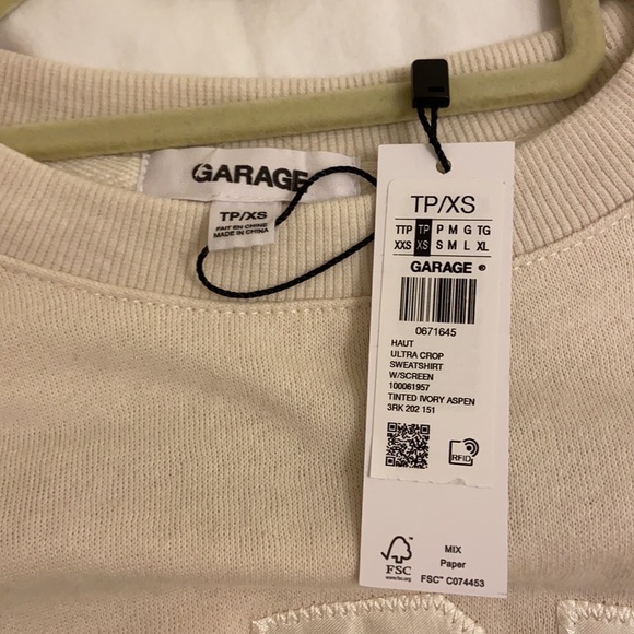 XS tinted ivory cropped crewneck from Garage. - Picture 2 of 4